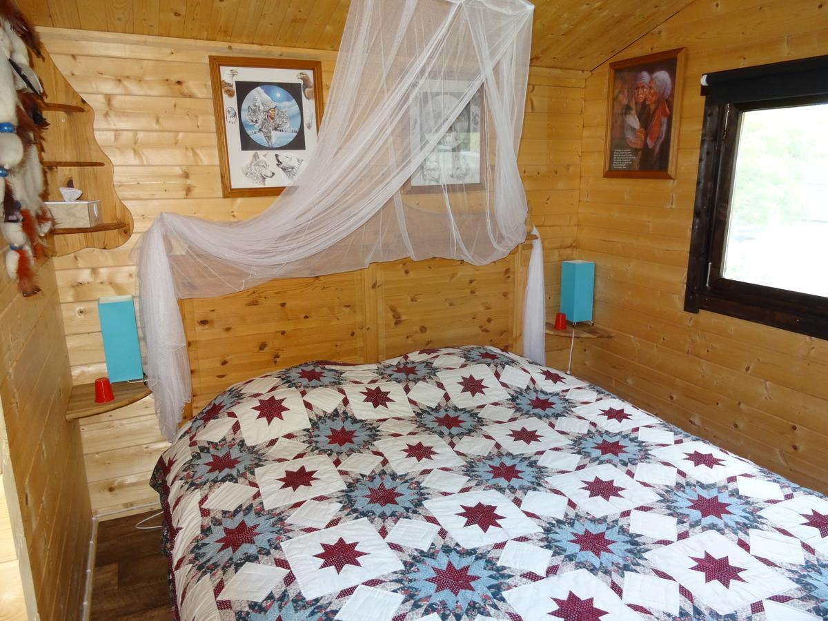 Ekshärad Sun Dance Ranch Bed & Breakfast エクステリア 写真